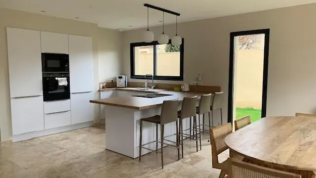Holiday home Villa Pernoise Pernes-les-Fontaines